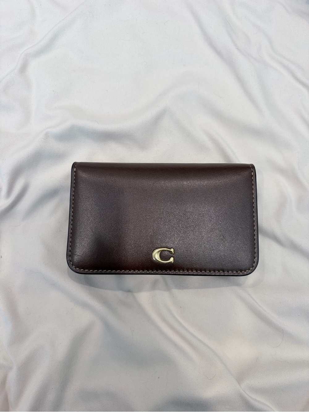 Coach Brown Leather Wallet with Gold 'C' Emblem